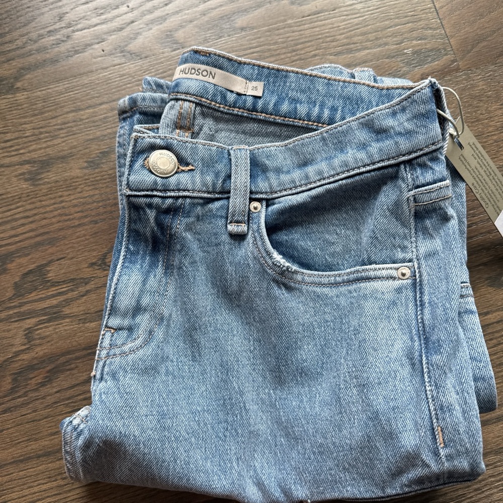 Brand new with tags Hudson Kelli low rise loose straight cargo jeans
